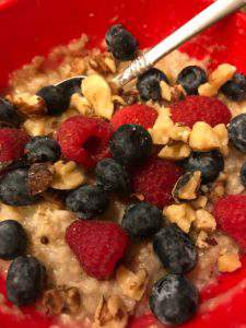 Friday favorites: oatmeal, berries, and walnuts