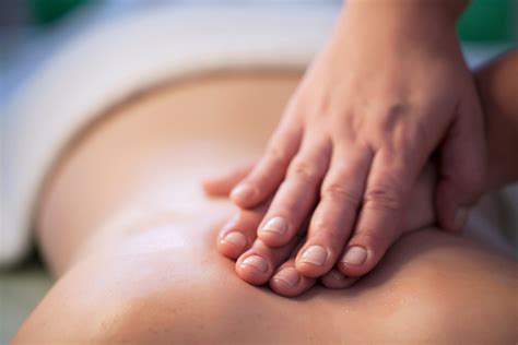 Get in touch with the benefits and risks of massage therapy