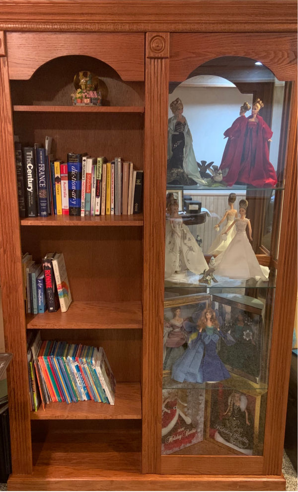 Book shelf curio cabinet.