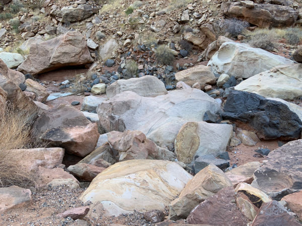 Cottonwood Wash Trail in Washington, Utah.